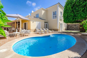 Villa con piscina en Madroñal Fañabe, Costa Adeje